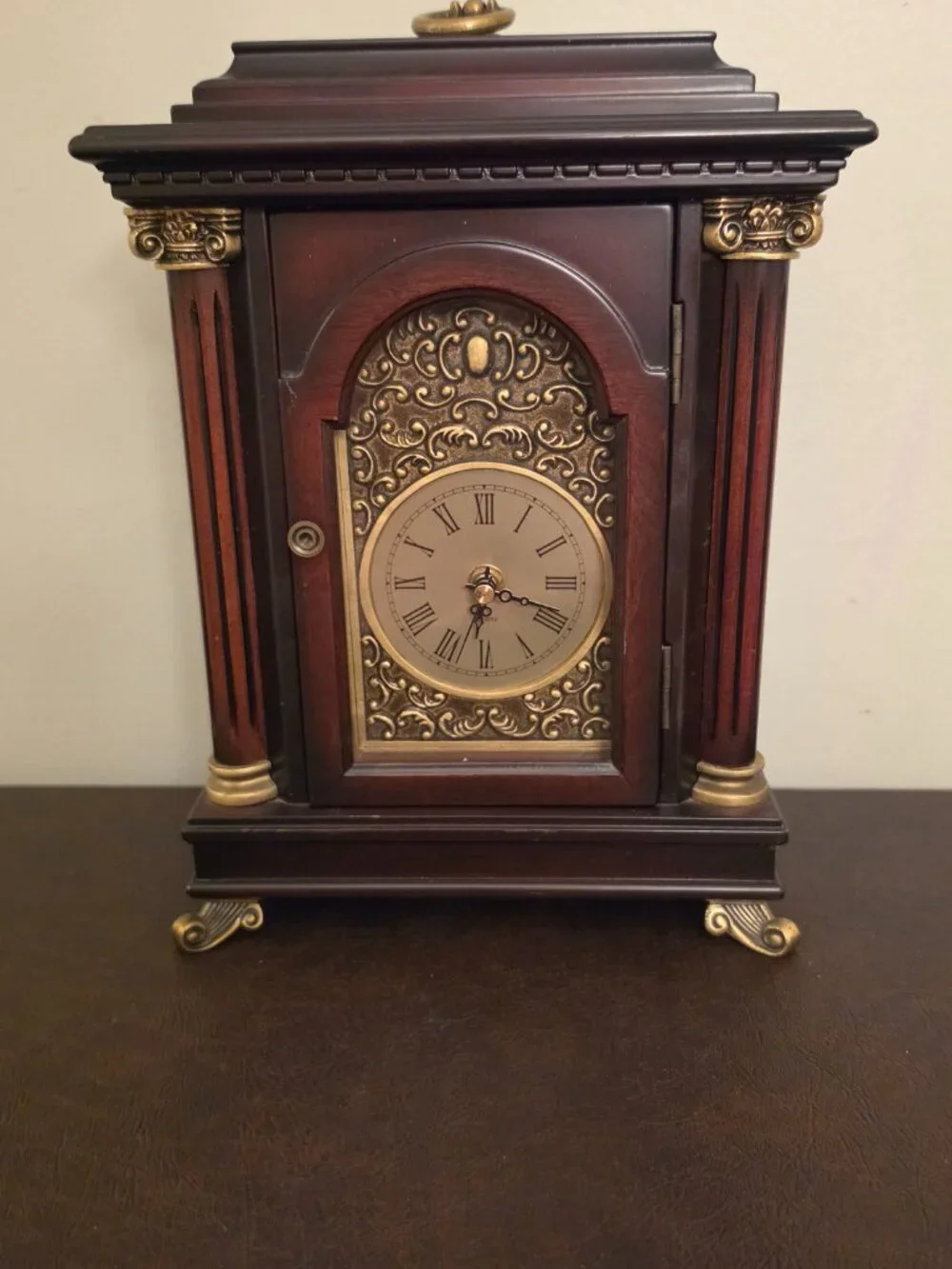 Belmont Clock by Bombay is a vintage/retro style mantle shelf clock